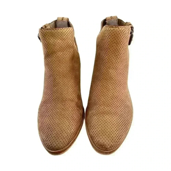 Dolce Vita womens ankle booties size 7 tan laxer dot suede western boots - Picture 3 of 14